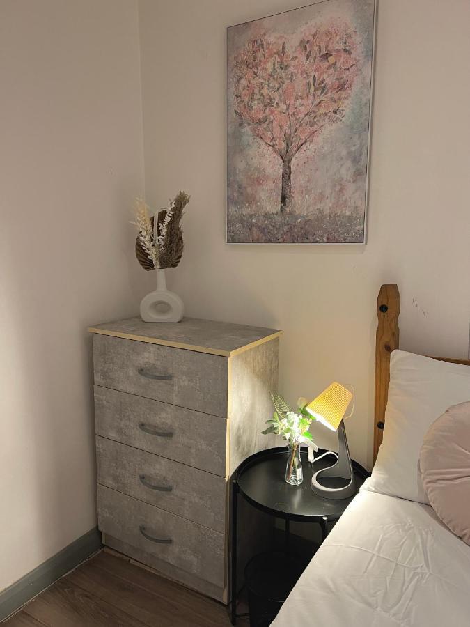 3 Bedroom Flat In King'S Cross, St Pancras'S. 8 People Londýn Exteriér fotografie