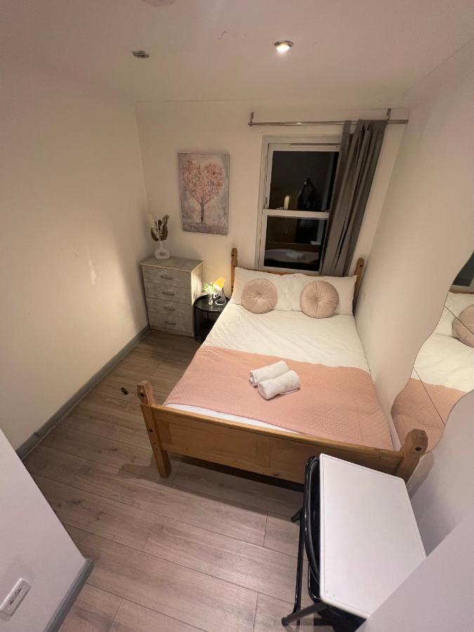 3 Bedroom Flat In King'S Cross, St Pancras'S. 8 People Londýn Exteriér fotografie