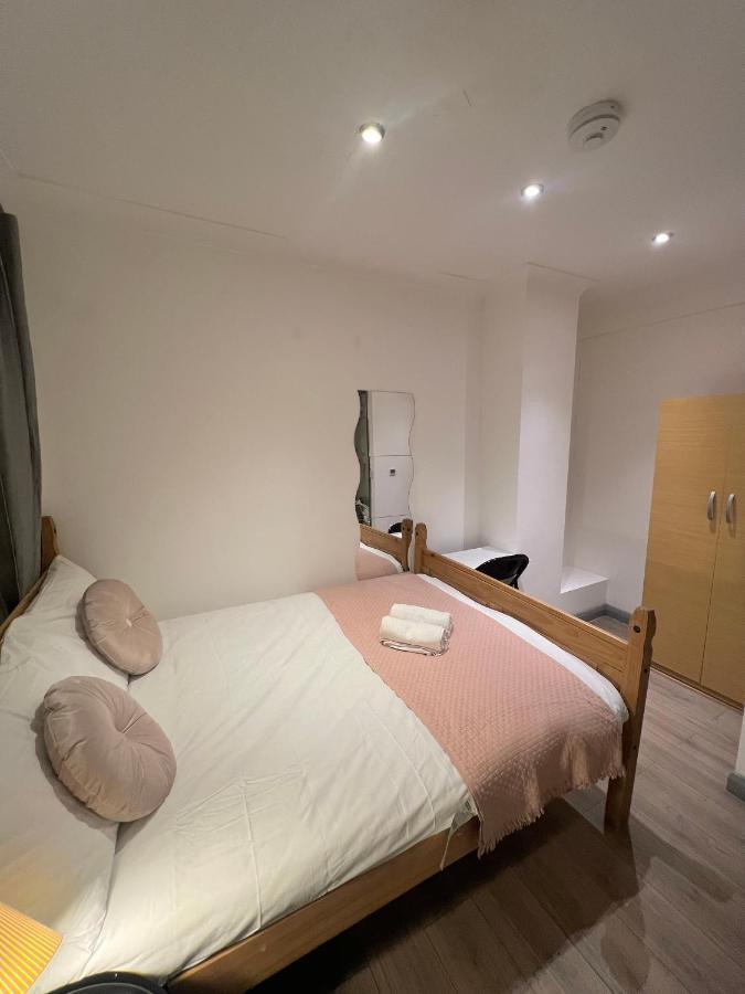 3 Bedroom Flat In King'S Cross, St Pancras'S. 8 People Londýn Exteriér fotografie
